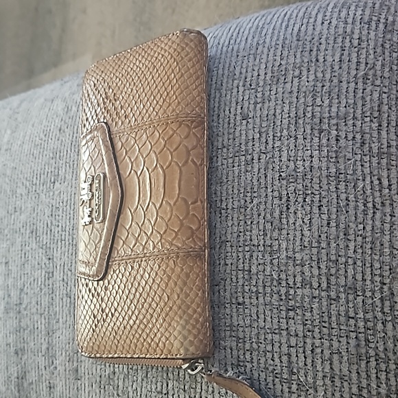 Coach wallet - Picture 7 of 7